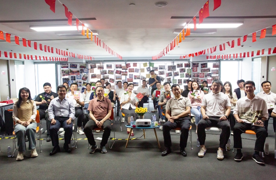 書香致遠 閱見未來 | 都產(chǎn)圖書漂流站啟動啦！